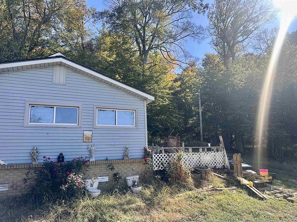 2nd image of 3494 S Bluff Rd