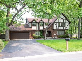 831 Graegin Pl, Dyer, IN 46311
