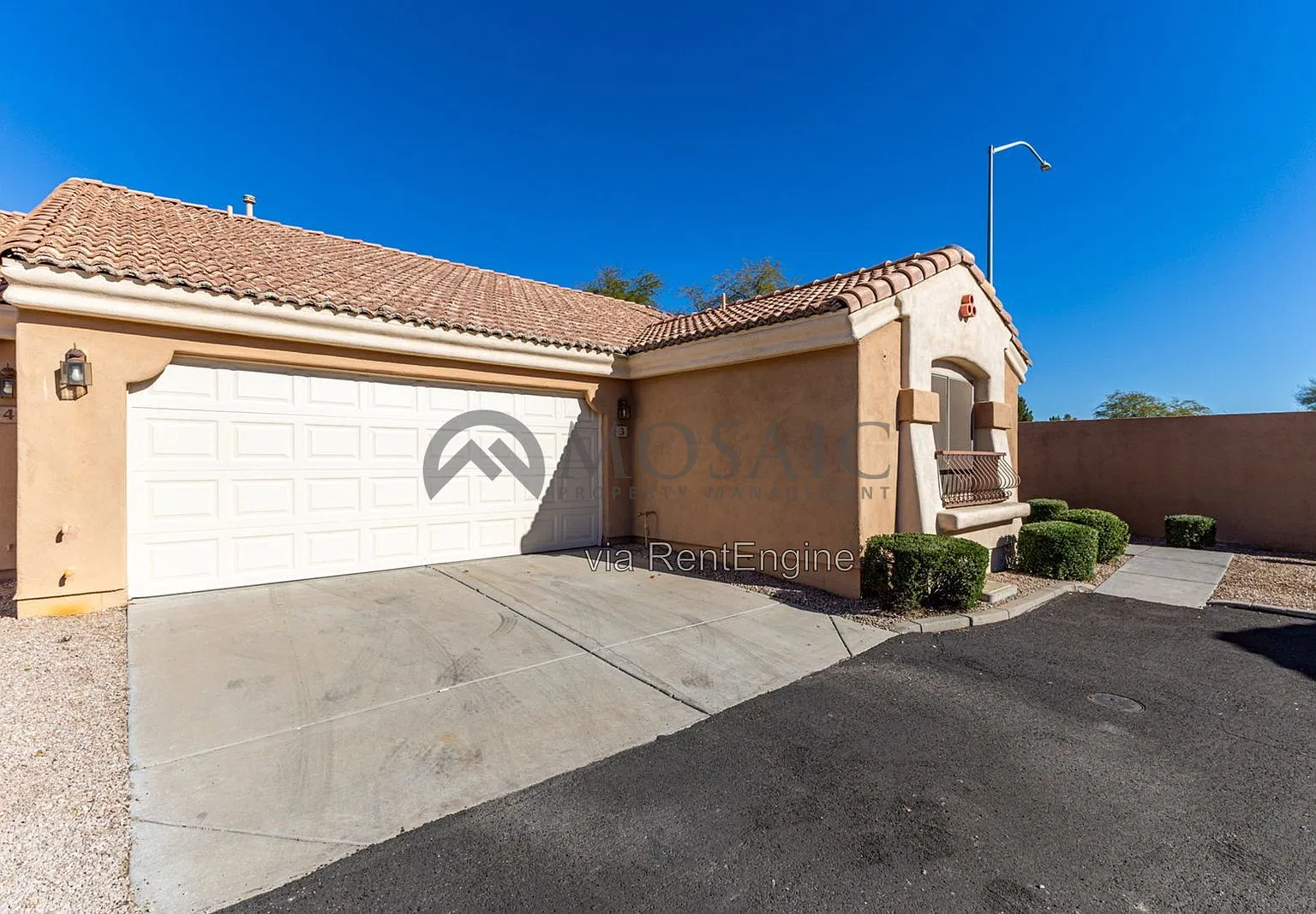 3 bed, 2.0 bath, 1319 sqft, $1,775 — Photo 4