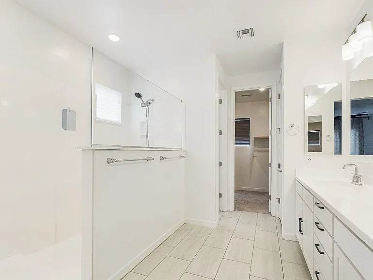 1133 N Jay Pl — Photo 25