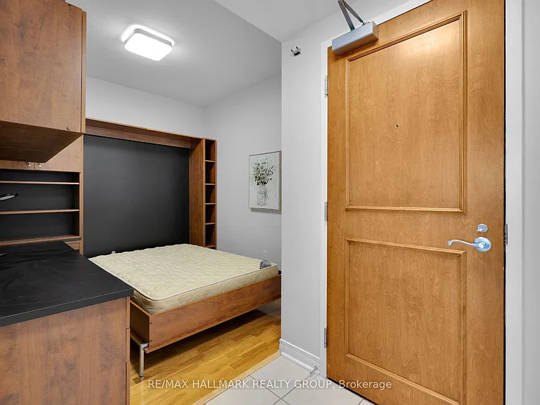 570 Laurier Ave W #1604 — Photo 15