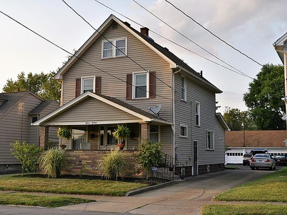 2nd image of 1116 Mason St