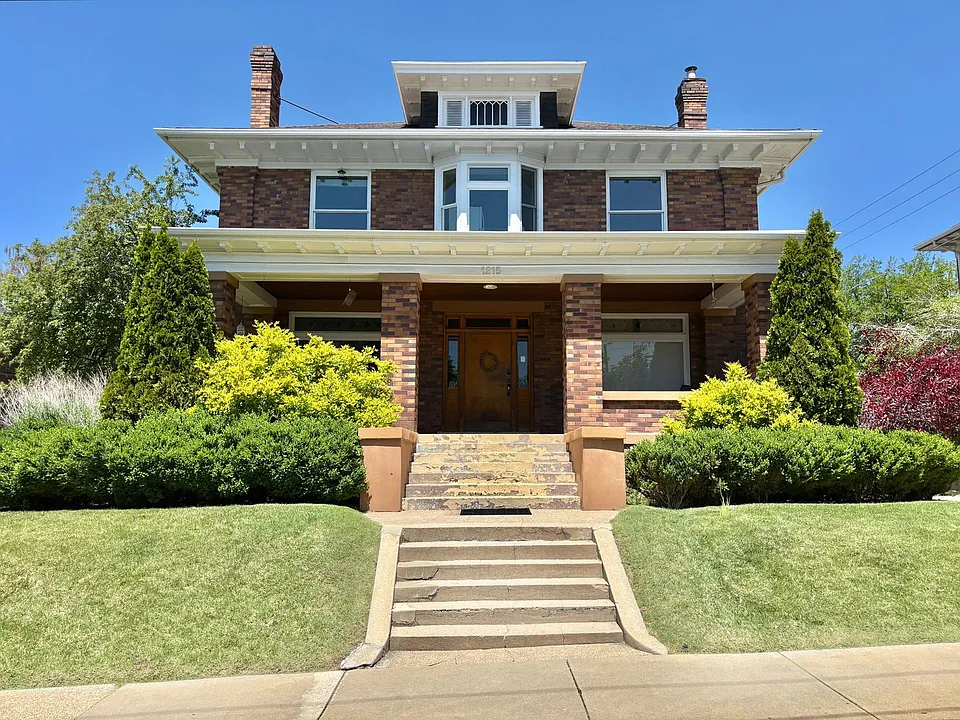 1215 E. 300 S.