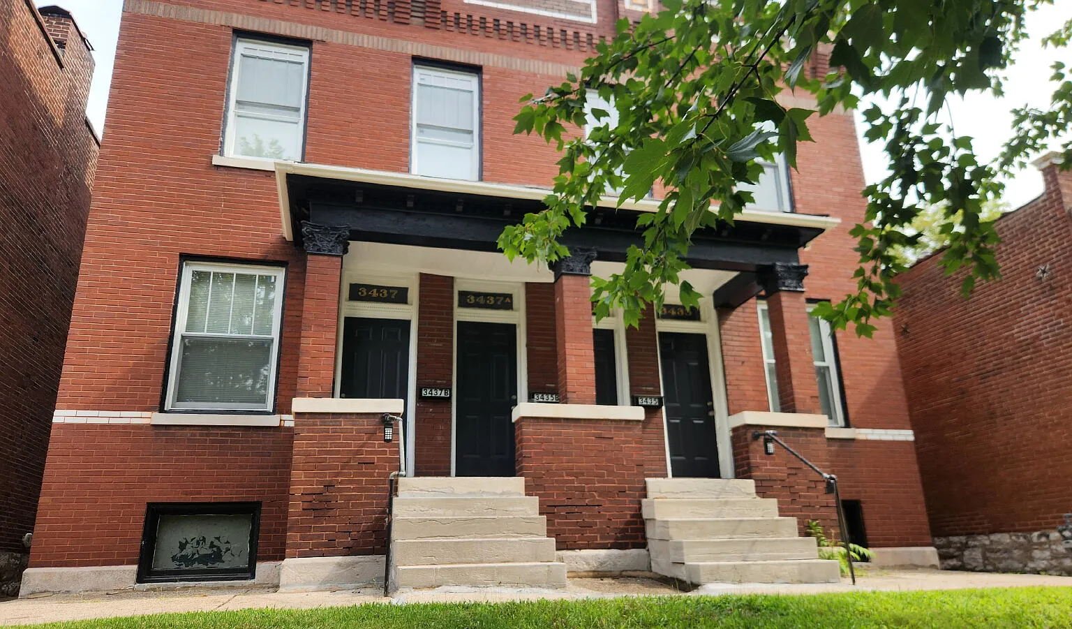 1 bed, 1.0 bath, $750 — Photo 1