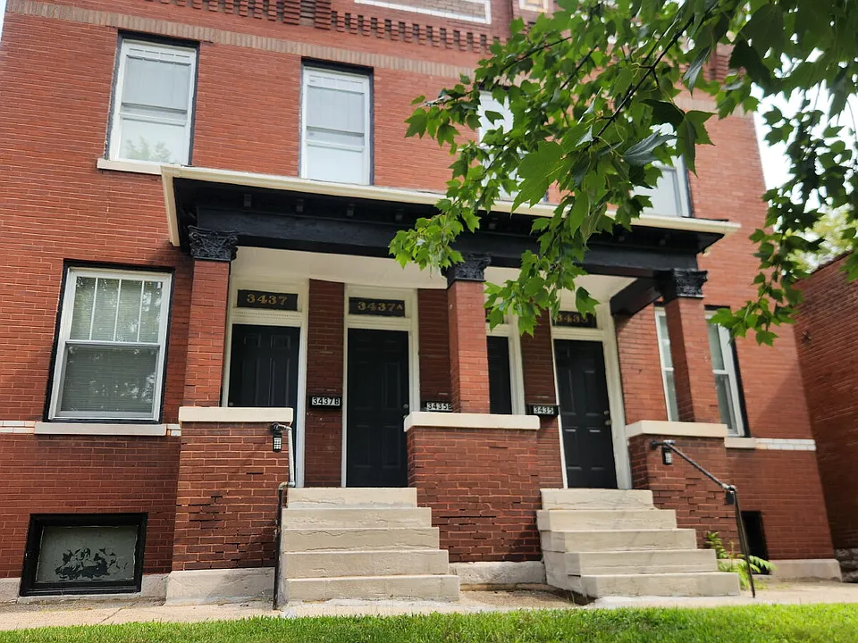 3437 Alberta St #2F