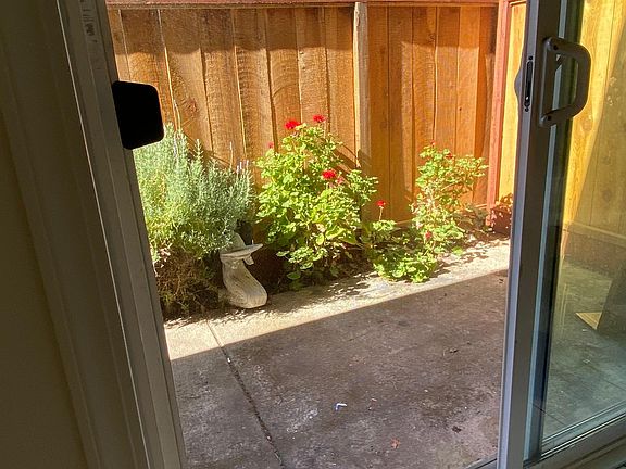 4th image of 1731 Noranda Dr #3