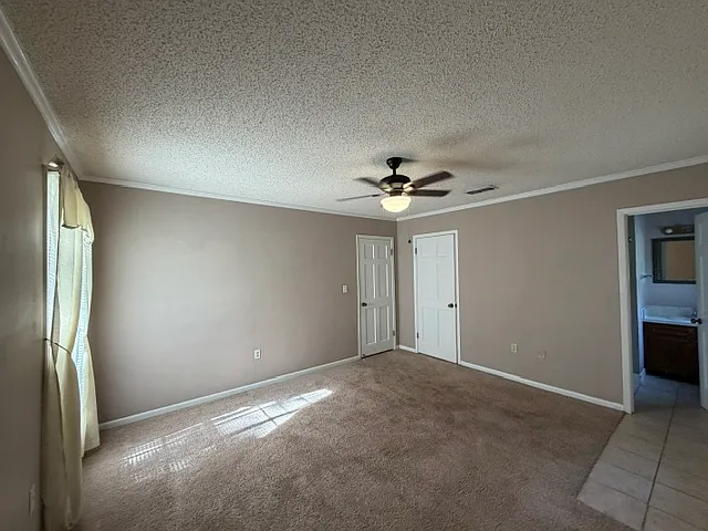 202 Adams Dr — Photo 11