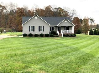 3823 Danieley Water Wheel Rd, Burlington, NC 27217