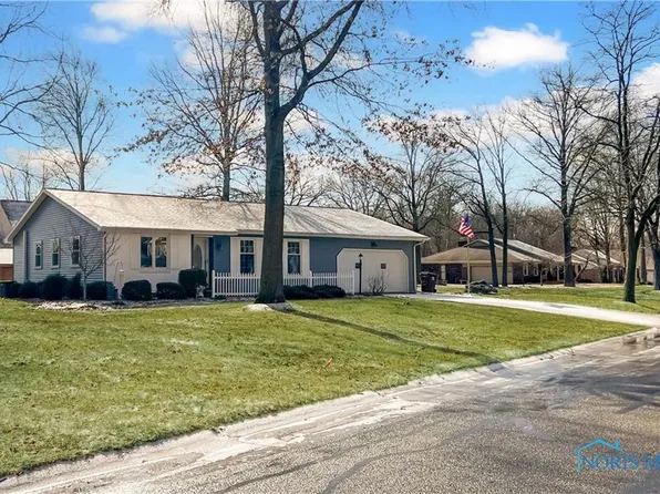 327 Northwood Dr, Defiance, OH 43512