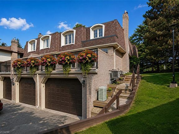 4th image of 477 Beechwood Dr #4