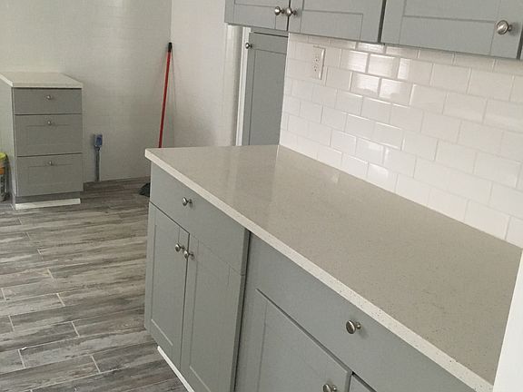 2nd image of 2337 Glynn Ct