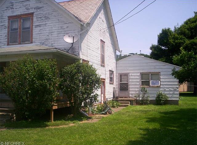 2nd image of 1883 E High Ave