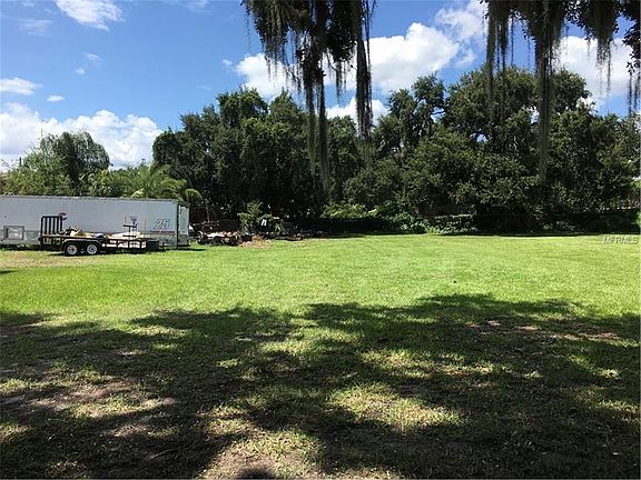 4th image of 1215 Hoffner Ave