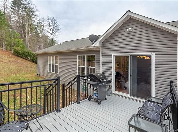 4th image of 296 Forest Glen Way
