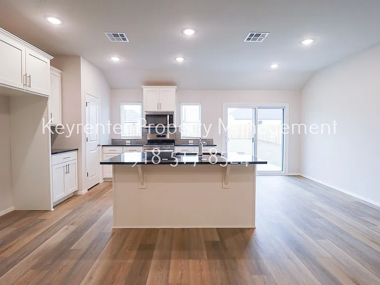 3109 S Redwood Pl — Photo 11