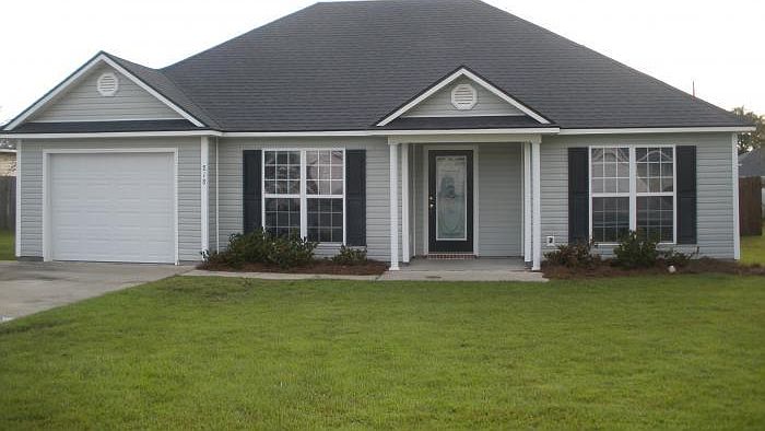 1st image of 818 Kristen Ln