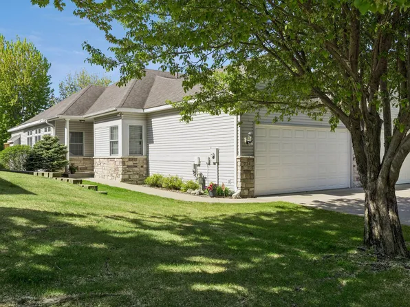724 Gilfillan Ln, Saint Paul, MN 55127