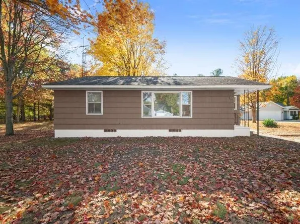 73 Eugene Ave, Muskegon, MI 49441