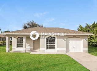 3704 6th St SW, Lehigh Acres, FL 33976