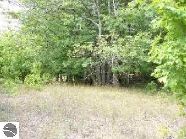 2nd image of E Kasson Rd