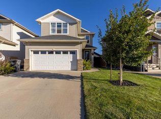 313 S Sundance Dr, Coalhurst, AB T0L0V2