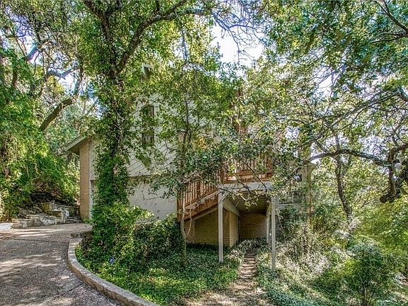 5th image of 807 Cedar Park Dr