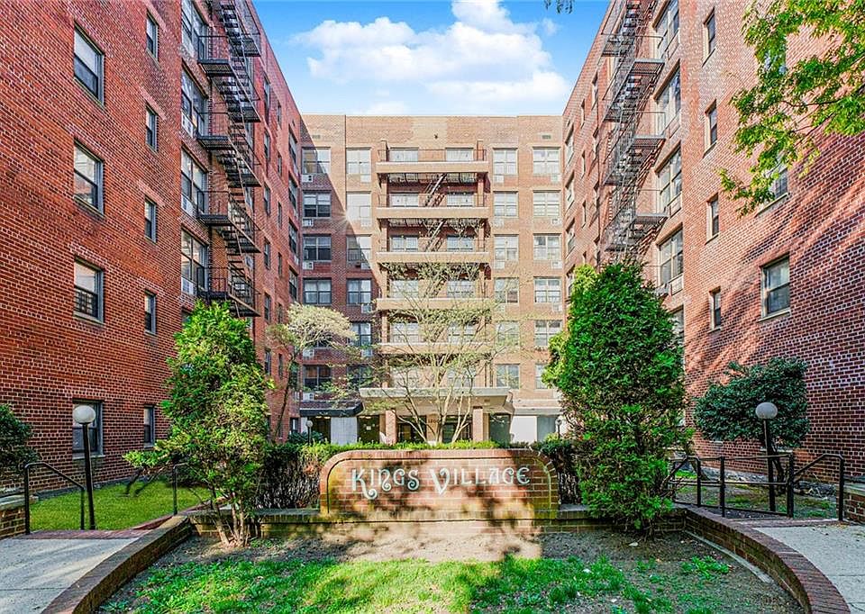 1st image of 1200 E 53rd St APT 6H