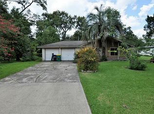 107 Caldwell St, Baytown, TX 77520