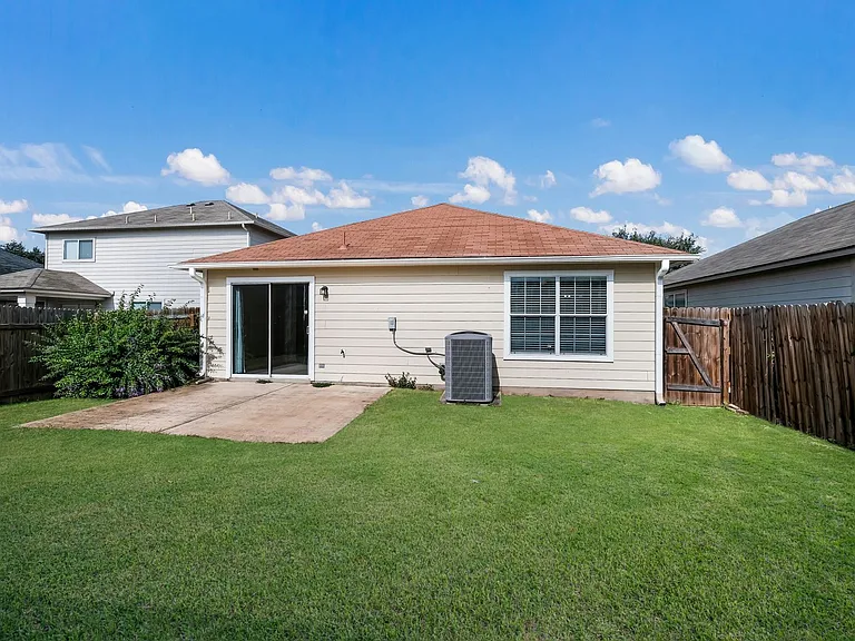 8848 Staghorn Ml — Photo 21