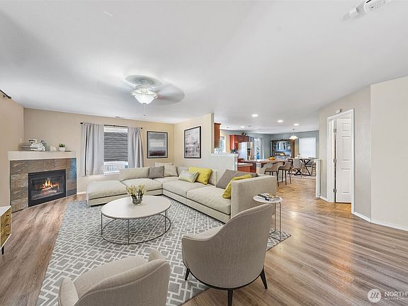 5th image of 20024 96th Avenue Ct E
