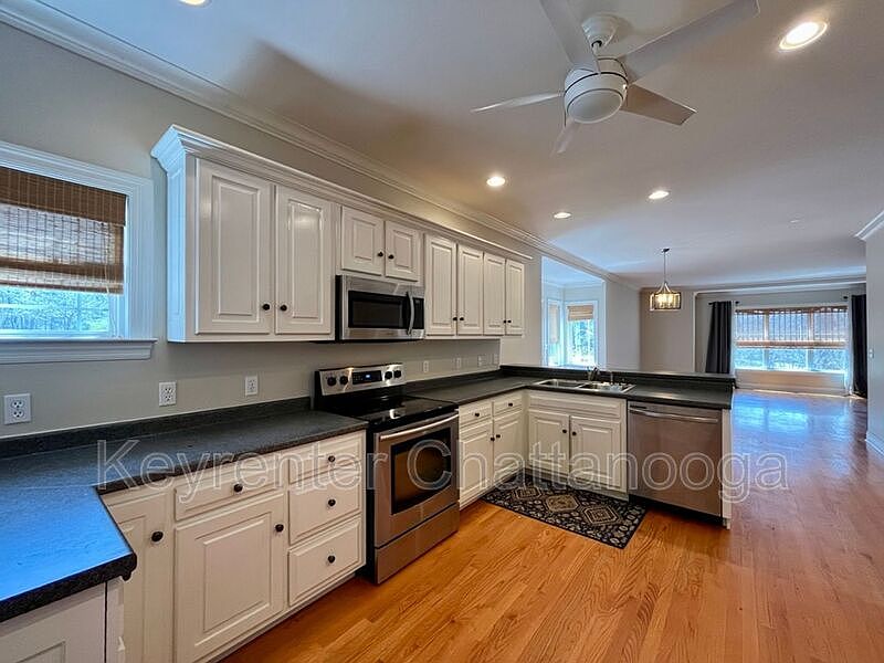 5946 Sawyer Rd, Signal Mountain, TN 37377 Zillow