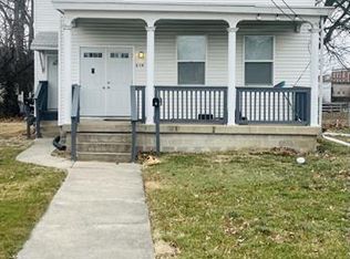 614 Jordan St UNIT B, Jacksonville, IL 62650