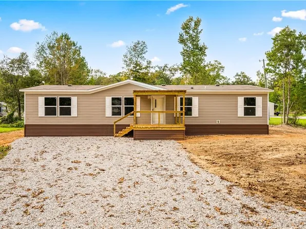 563 Mercer Rd, Pineville, LA 71360