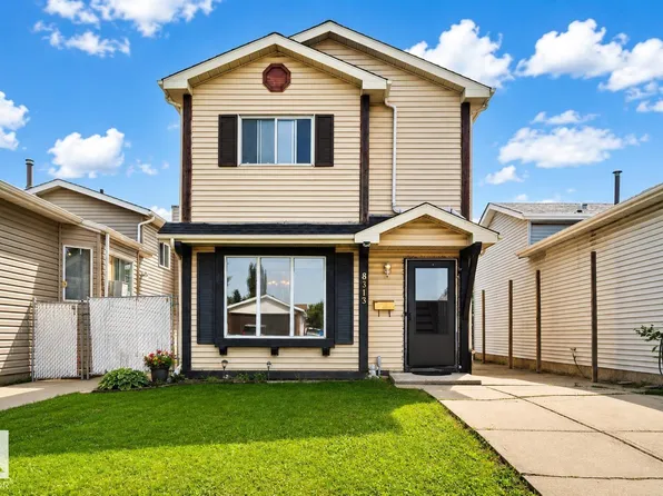 8313 156th Ave NW, Edmonton, AB T5Z 2R3