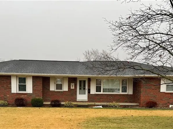 520 N Ash St, Deshler, OH 43516