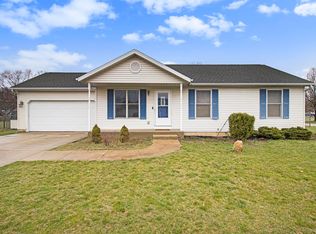 30639 Spring Meadow Ct, Granger, IN 46530