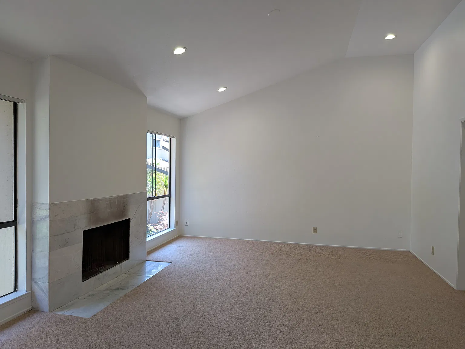 3 bed, 1600 sqft, $5,000 — Photo 4