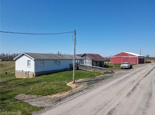 33575 Hartshorn Ridge Rd, Graysville, OH 45734