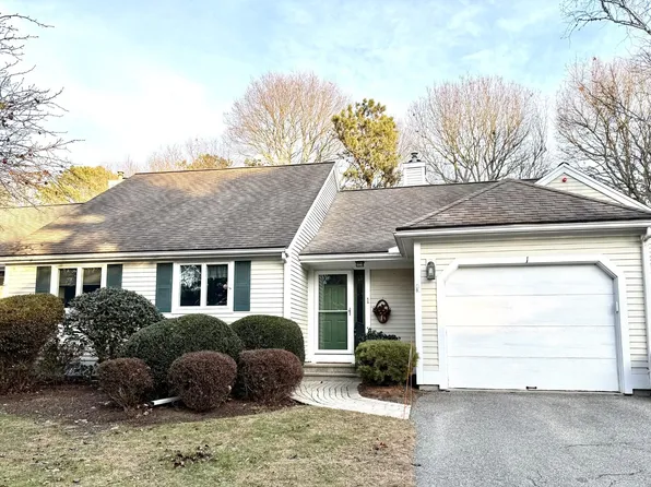1 Upland Circle, Mashpee, MA 02649