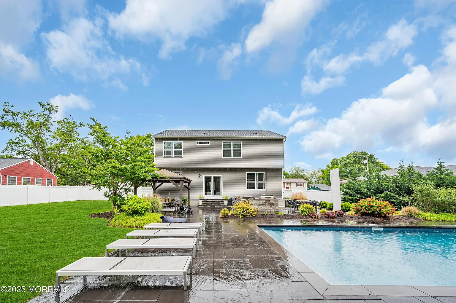 804 Linden Road photo 1