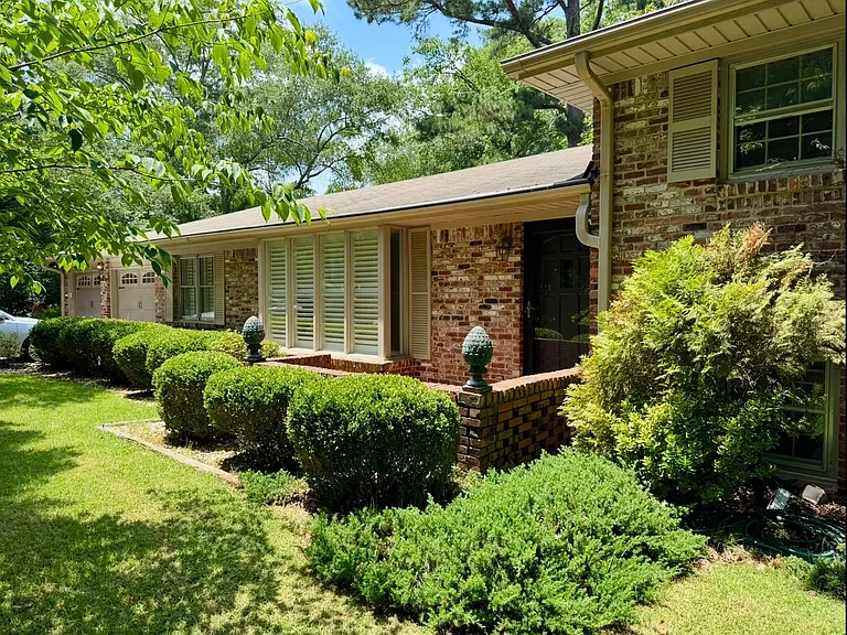 605 Country Club Dr — Photo 25