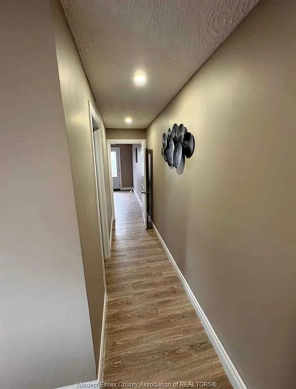 2 bed, $1,600 — Photo 4