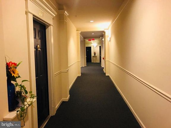 3rd image of 2911 Deer Hollow Way Unit 117