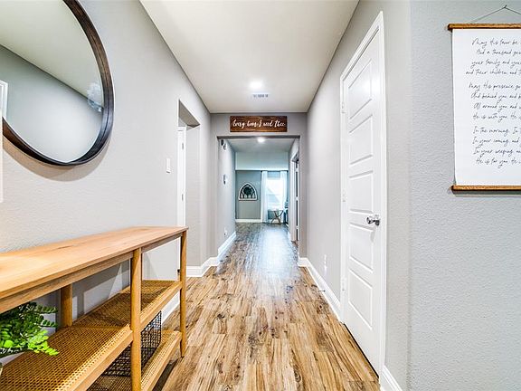 3rd image of 2716 Ryder Ln