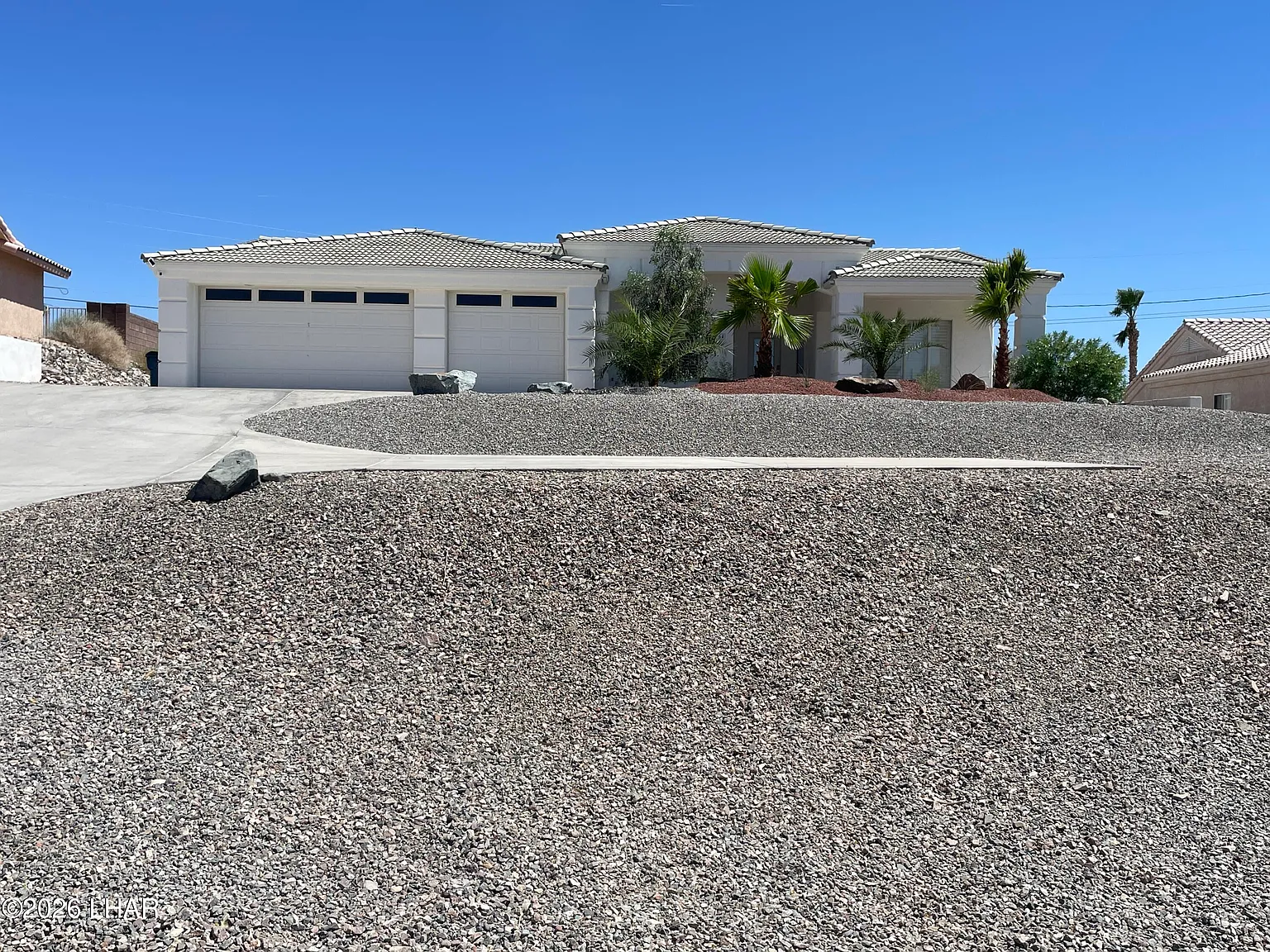 3 bed, 2.0 bath, 2094 sqft, $2,750 — Photo 3