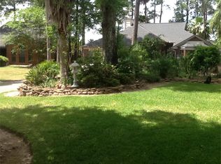 5727 Manor Forest Dr, Humble, TX 77339