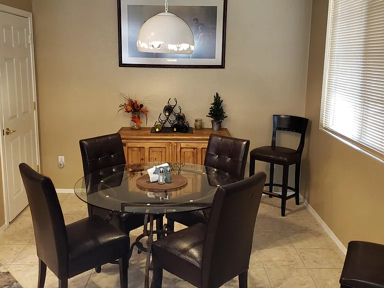 Breakfast nook