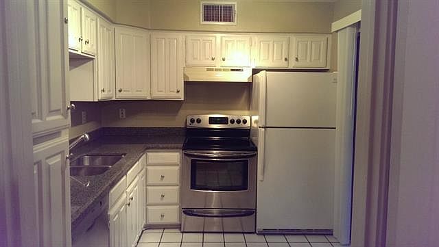2nd image of 5200 Martel Ave APT 34B
