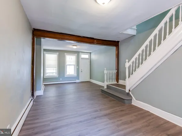 39 Cumberland Ave, Trenton, NJ 08618