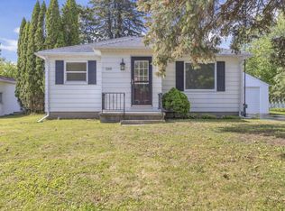 2305 Mayflower Ave, Sheboygan, WI 53083